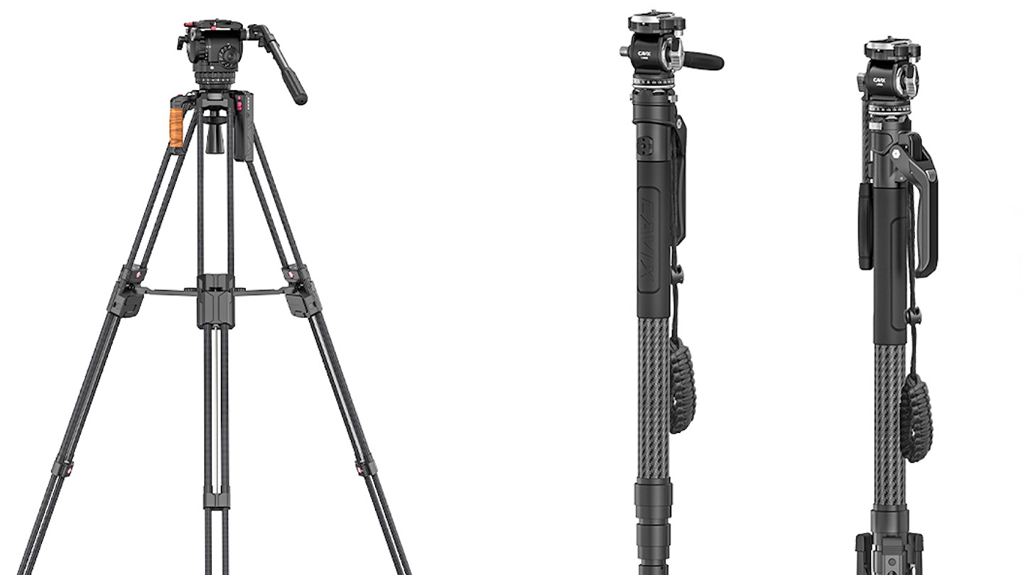 The Iron Man tripod with the Ankh One-Click Lifting Monopod